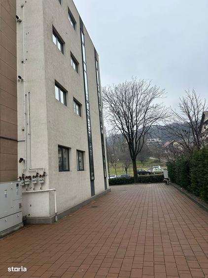 Cladire de birouri Calea lui Traian P+3 - 6