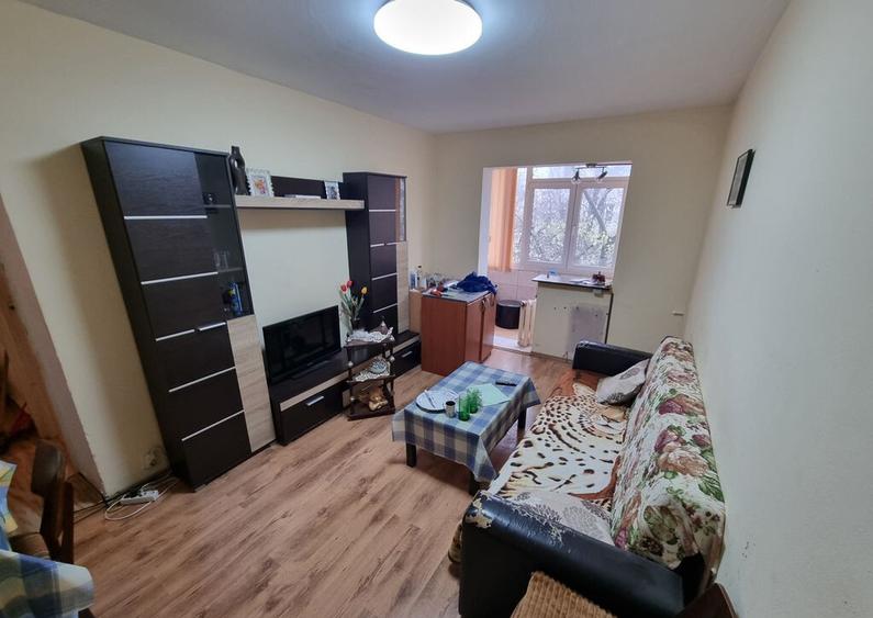 Apartament zona Inel 2 - 6