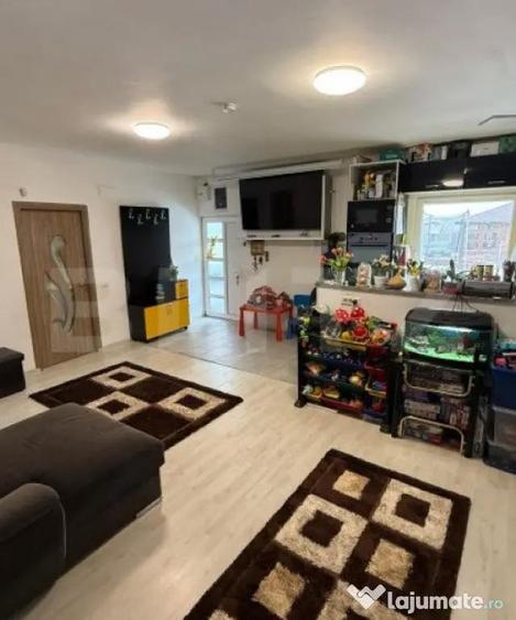 Casa parter 100 mp utili, teren 880 mp, toate utilitatile, C - 11