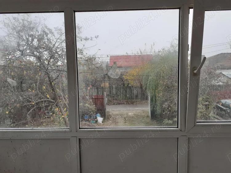 De vanzare casa +curte - 3