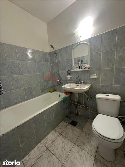 Inchiriere Apartament cu 1 camera Baza 3 - 6