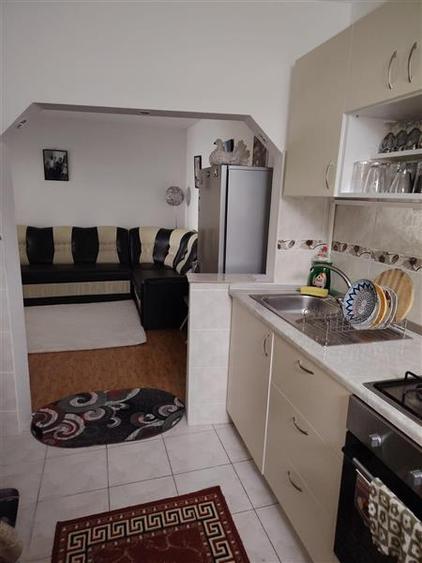 Casa 3 camere de vanzare zona Liceul Carabella - 3