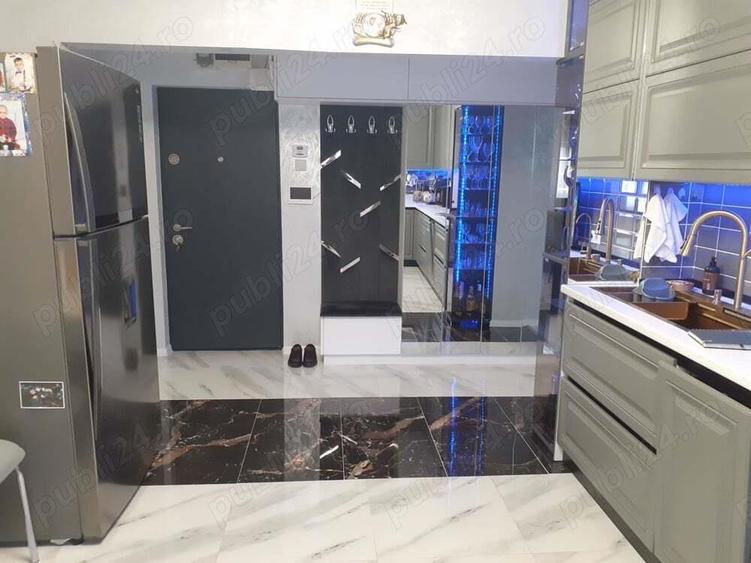 Vanzare Apartament 3 cam. cf. dec., etaj 3, mobilat si utilat lux sau nemobilat, zona Progresul - 4