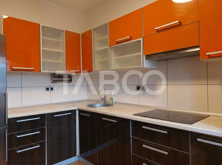 Duplex de vanzare P+M 100 mpu 4 camere curte libera 110 mp Cisnadie - 5