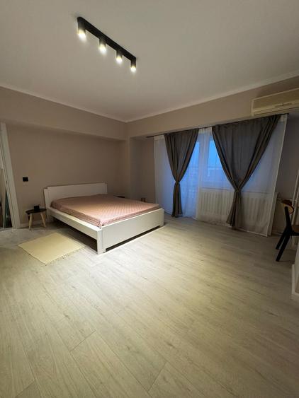 Garsoniera Parc Izvor Casa Poporului mobilata modern recent posibilitate parcare - 10