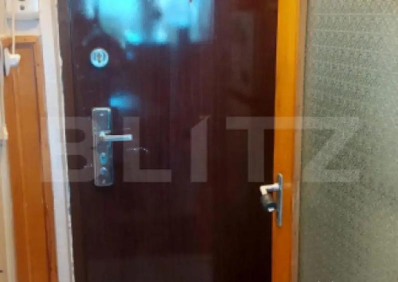 Garsoniera zona Tractorul in apropiere de Mall Coresi - 2