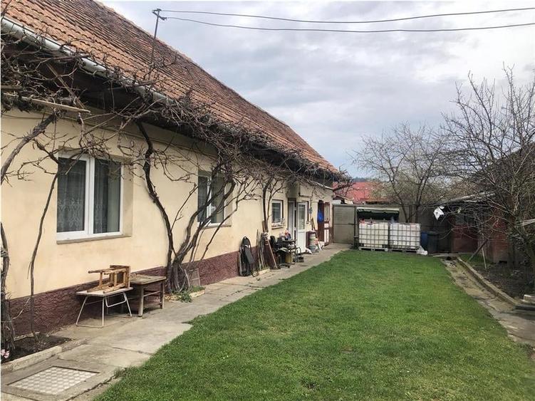 Casa locuibila cu teren generos,  REPUBLICII SANPETRU - 17