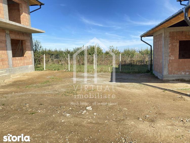 Casă cu 4 camere cu Teren 326 Mp în Poplaca