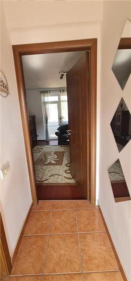 Ap. 2 camere, et.3, la bloc, 82mp, central -Piata Catedralei - 9