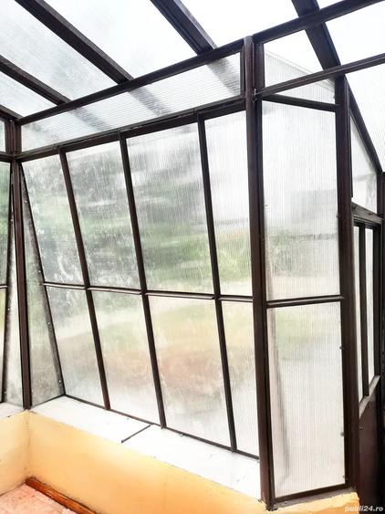 Casa din caramida, cu 3 camere ?i garaj in curte, in zona centrala - 1