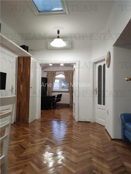 Apartament 3 camere de inchiriat in vila  ,cochet, nou renovat , balcon,  curte