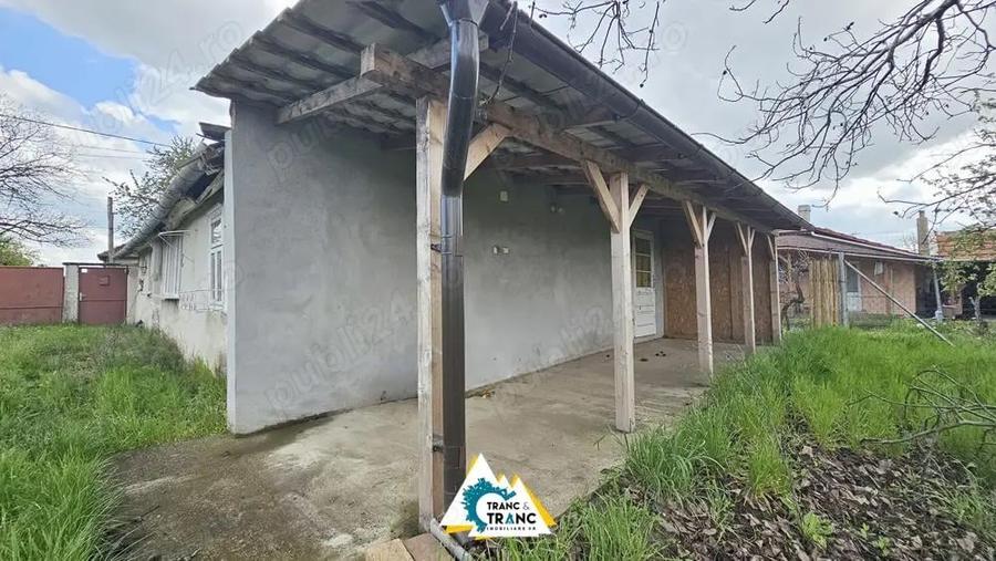 Casa cu 2 camere in stil tradi?ional, in Irato?u - 9