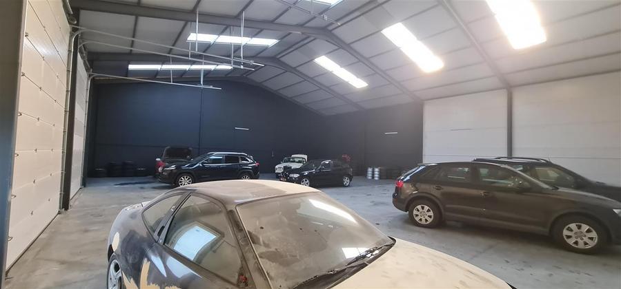 Hala noua langa A1 pe artera principala 360mp acces TIR  in interior - 4