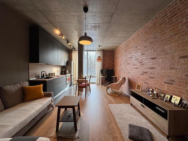 Padurea la fereastra ta– Garsoniera deosebita in LOFT Green Apartments - 2