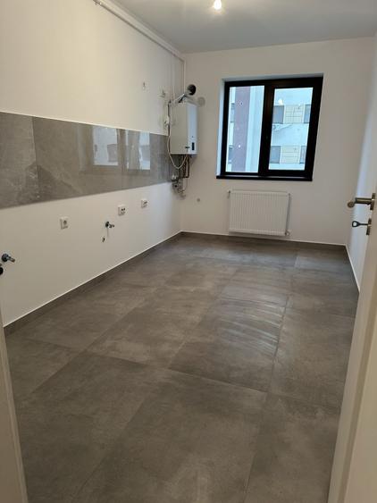 Vand Apartament 2 camere NOU (2025) decomandat etaj 2 - 6