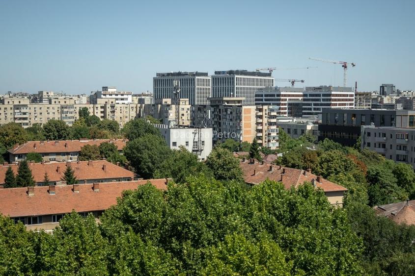 Apartamentul cu vedere si racoare Apartamentul cu vedere si racoare
