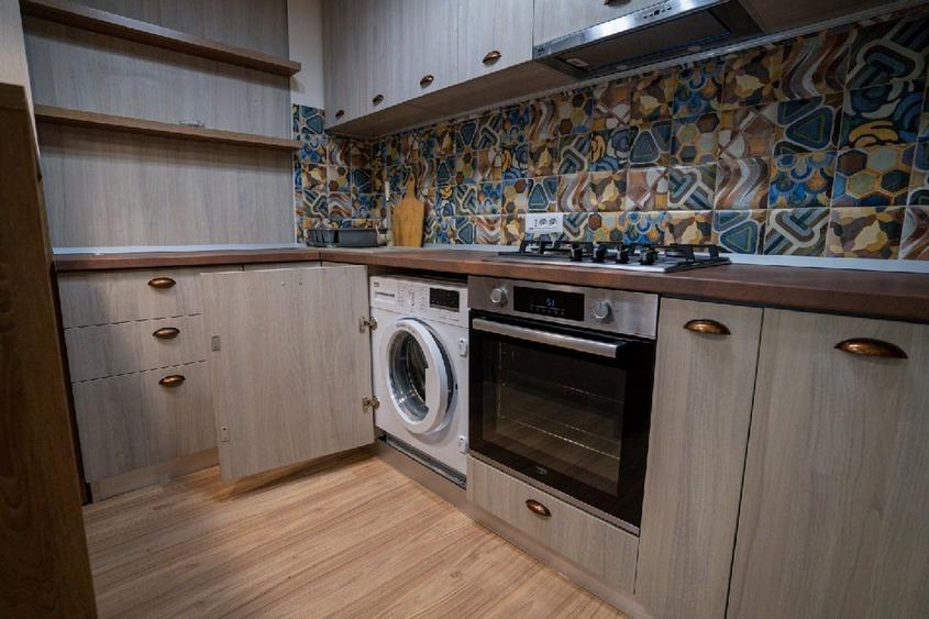 Statiunea Mamaia- 2 camere mobilate modern.......termen scurt sau mediu..... - 9