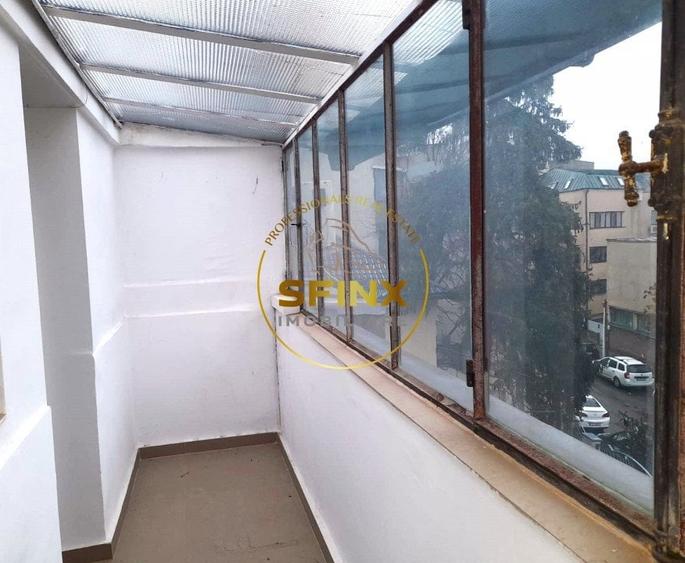 Hala Traian, vila -3 camere semidecomandate la prima inchiriere - 11