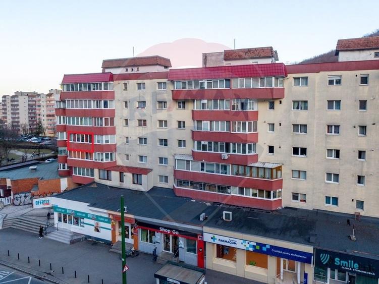 Garsonieră de vânzare mobilată și utilată Răcădău - Brașov - 14