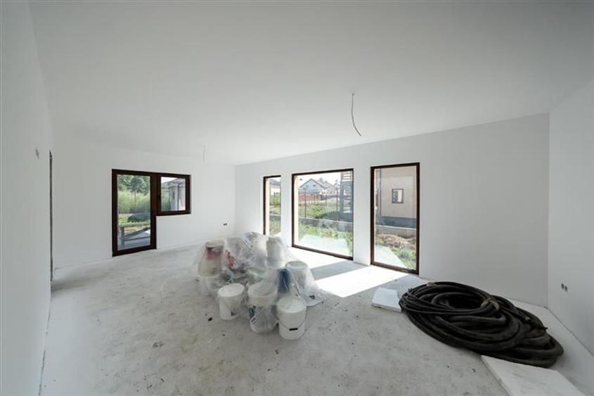 Vanzare Casa la cheie, constructie noua, intabulata,teren 680 mp - 31