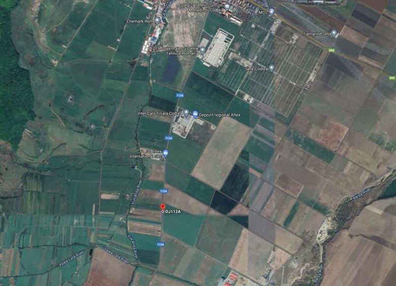 Vând teren intravilan  excelent pentru constructii industriale  în Codlea - 2