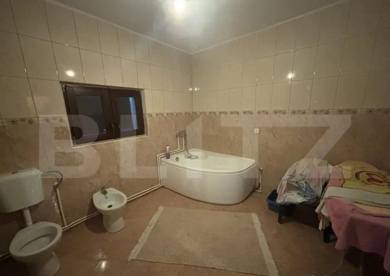 Casa de vanzare in zona linistita - 5