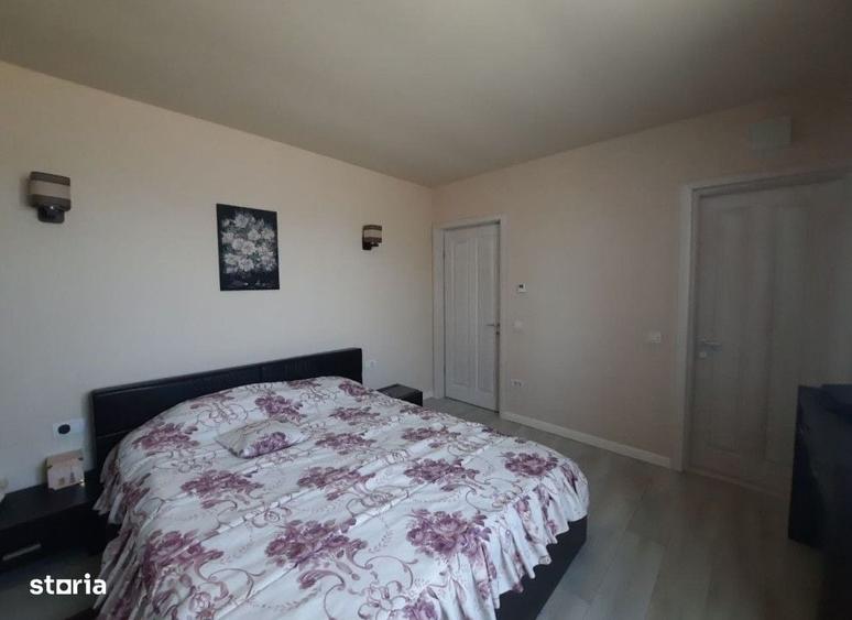 Casă cu 4 camere în Central