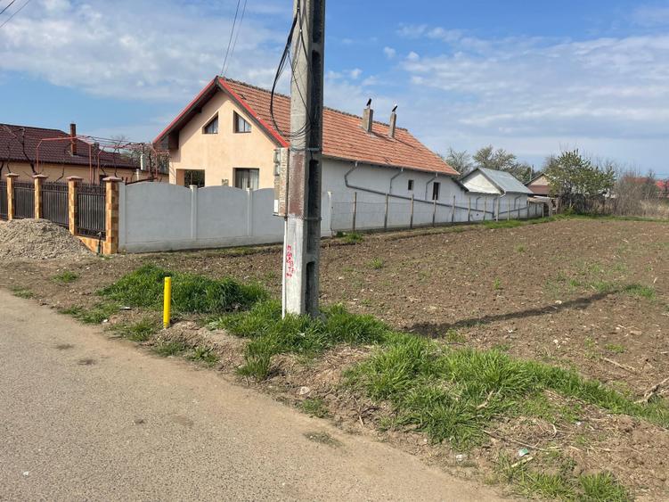 Spațiu comercial, în Poșta Câlnău