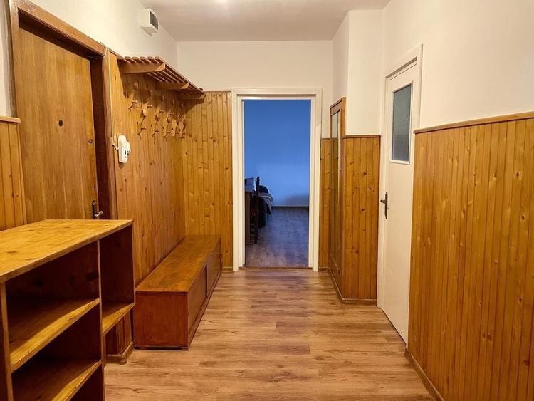 Apartament cu 2 camere decomandat, mobilat în Plopilor