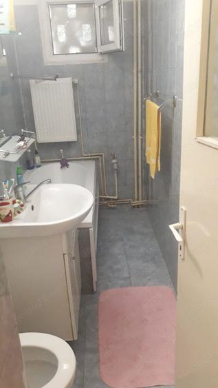 Apartament cu 2 camere semidecomandat în Narcisa