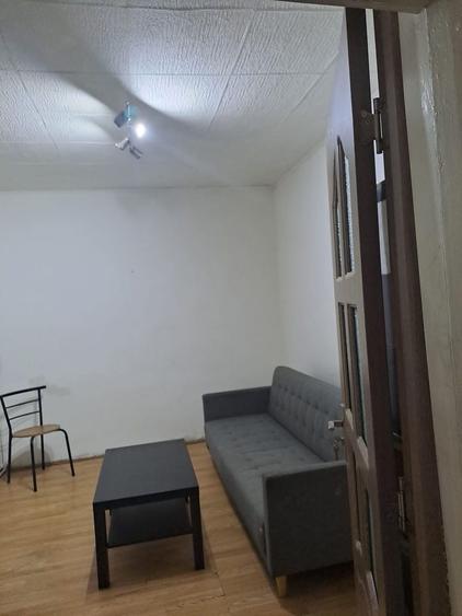 Casă cu 2 camere cu Teren 142 Mp în Central