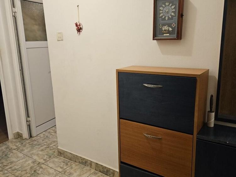 Apartament cu 2 camere semidecomandat în Calea Victoriei