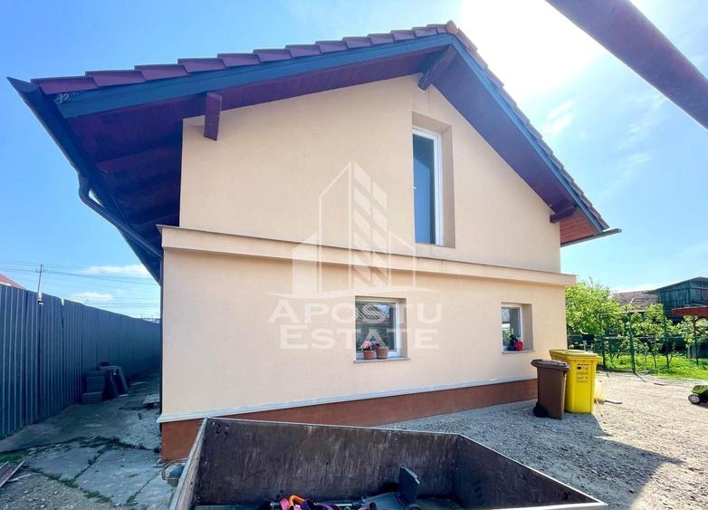 Casă individuală cu 4 camere cu Canalizare în Gai