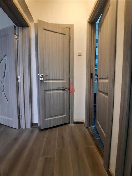 Apartament cu 2 camere semidecomandat în Basarabia