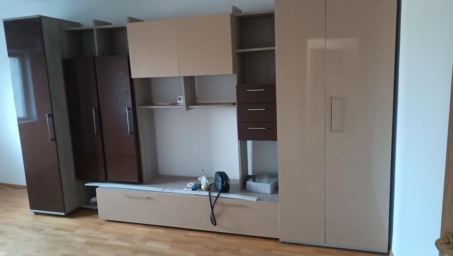 Apartament cu 2 camere decomandat în Broșteni