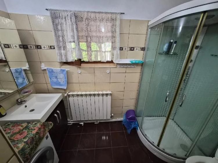Casă cu 3 camere cu Teren 5551 Mp în Valea Sălciilor