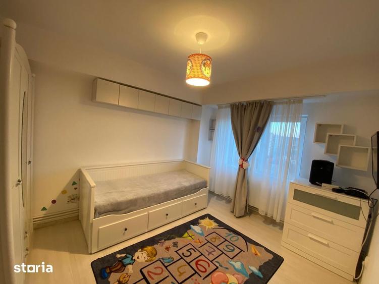Apartament cu 3 camere în Ultracentral