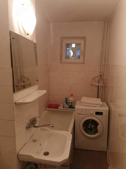 Apartament cu 2 camere nedecomandat în Central