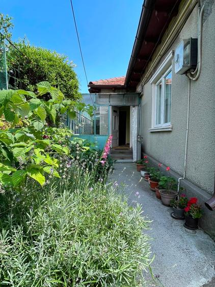 Casă cu 3 camere cu Canalizare în Coiciu