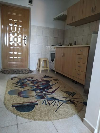 Inchiriez garsoniera - 1