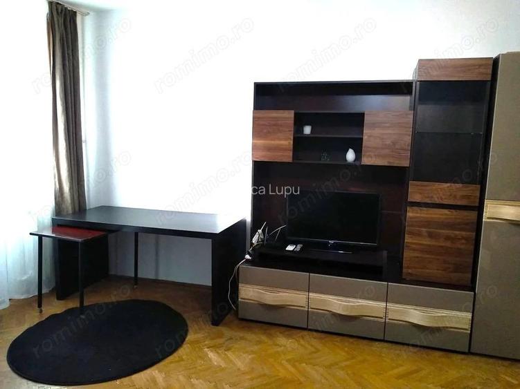 Inchiriere garsoniera 2 min metrou Costin Georgian