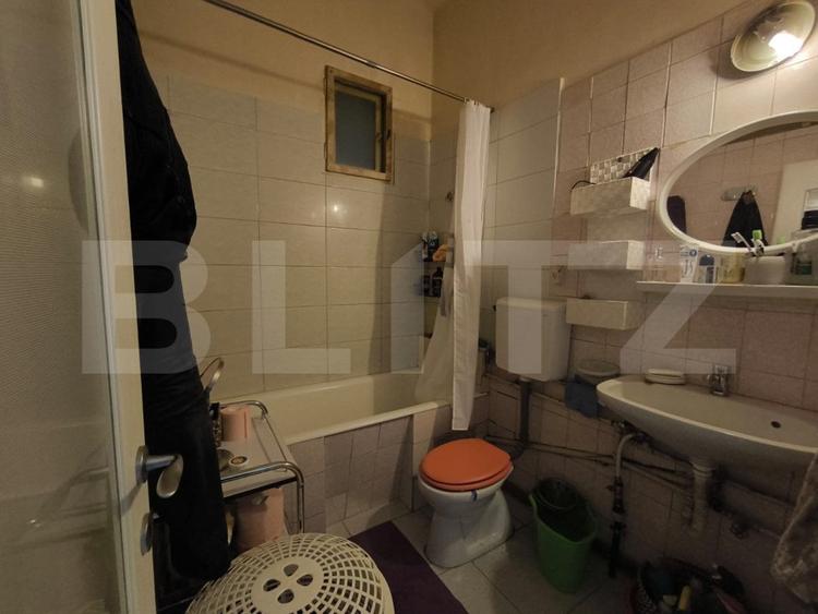 Sub pretul pietei ! Apartament de vanzare - zona Centrala - 8