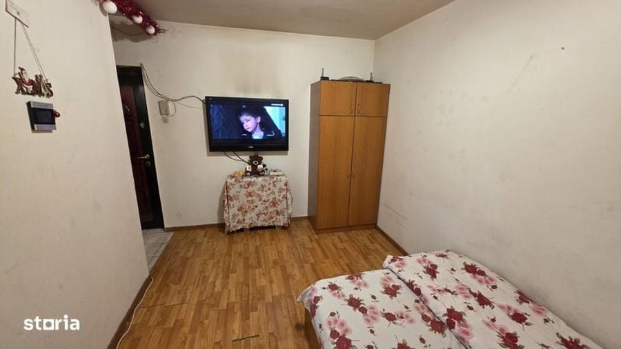 TITAN TRAPEZULUI - 1