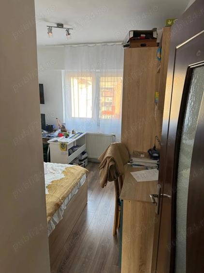 Apartament de vanzare - 10