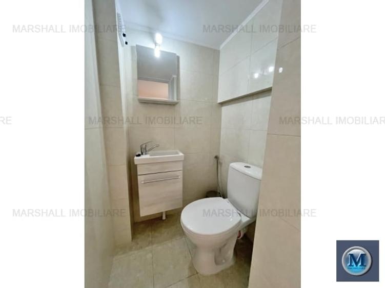 Vila cu 6 camere de vanzare, zona Central, 226.58 mp #11161 - 11