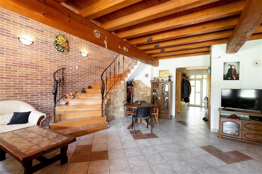 RECO Casa dubla cu teren generos - 16