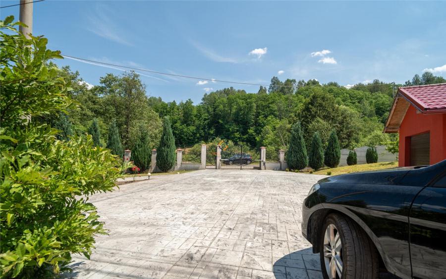 Fara Comision Vila Exclusivista langa Statiunea Straja - 8