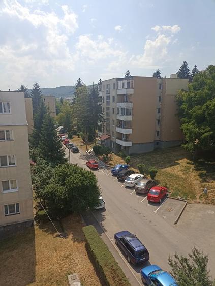 De vânzare apartament cu 3 camere în Sfântu Gheorghe - 2