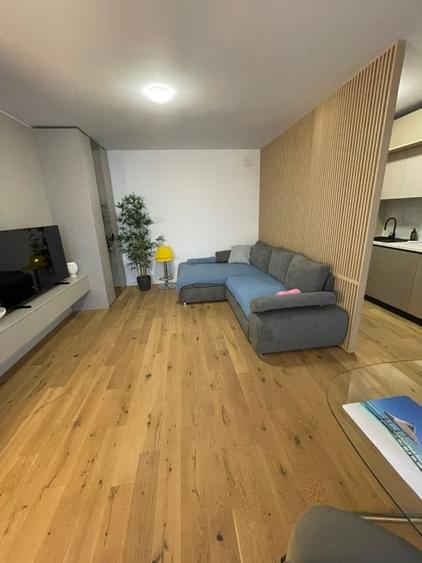 Apartament de Lux cu Terasa Spatioasa - Crangasi, 2 min Metrou si Piata - 1