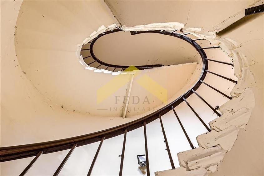 2 apartamente de vanzare la km 0, bulevardul Revolutiei! - 5